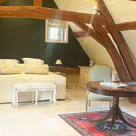 La Rocheliere Bed & Breakfast Bresse-sur-Grosne Екстериор снимка