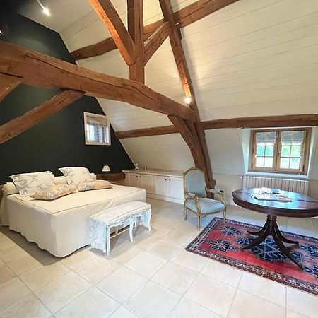 La Rocheliere Bed & Breakfast Bresse-sur-Grosne Екстериор снимка
