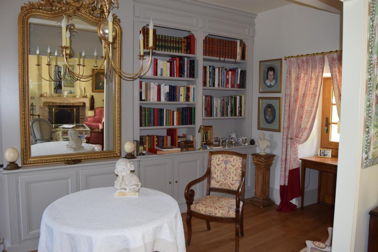La Rocheliere Bed & Breakfast Bresse-sur-Grosne Екстериор снимка