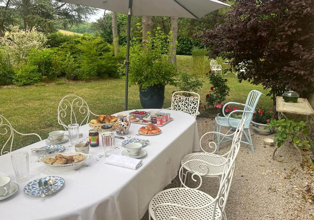 La Rocheliere Bed & Breakfast Bresse-sur-Grosne Екстериор снимка