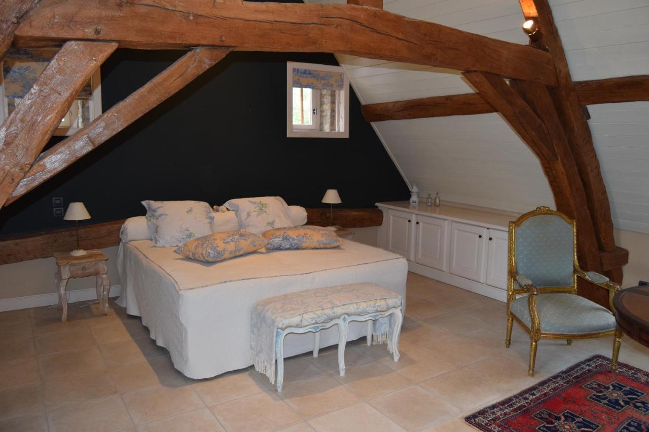 La Rocheliere Bed & Breakfast Bresse-sur-Grosne Екстериор снимка