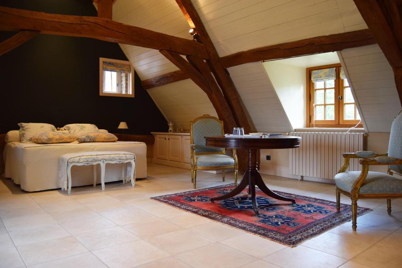 La Rocheliere Bed & Breakfast Bresse-sur-Grosne Екстериор снимка